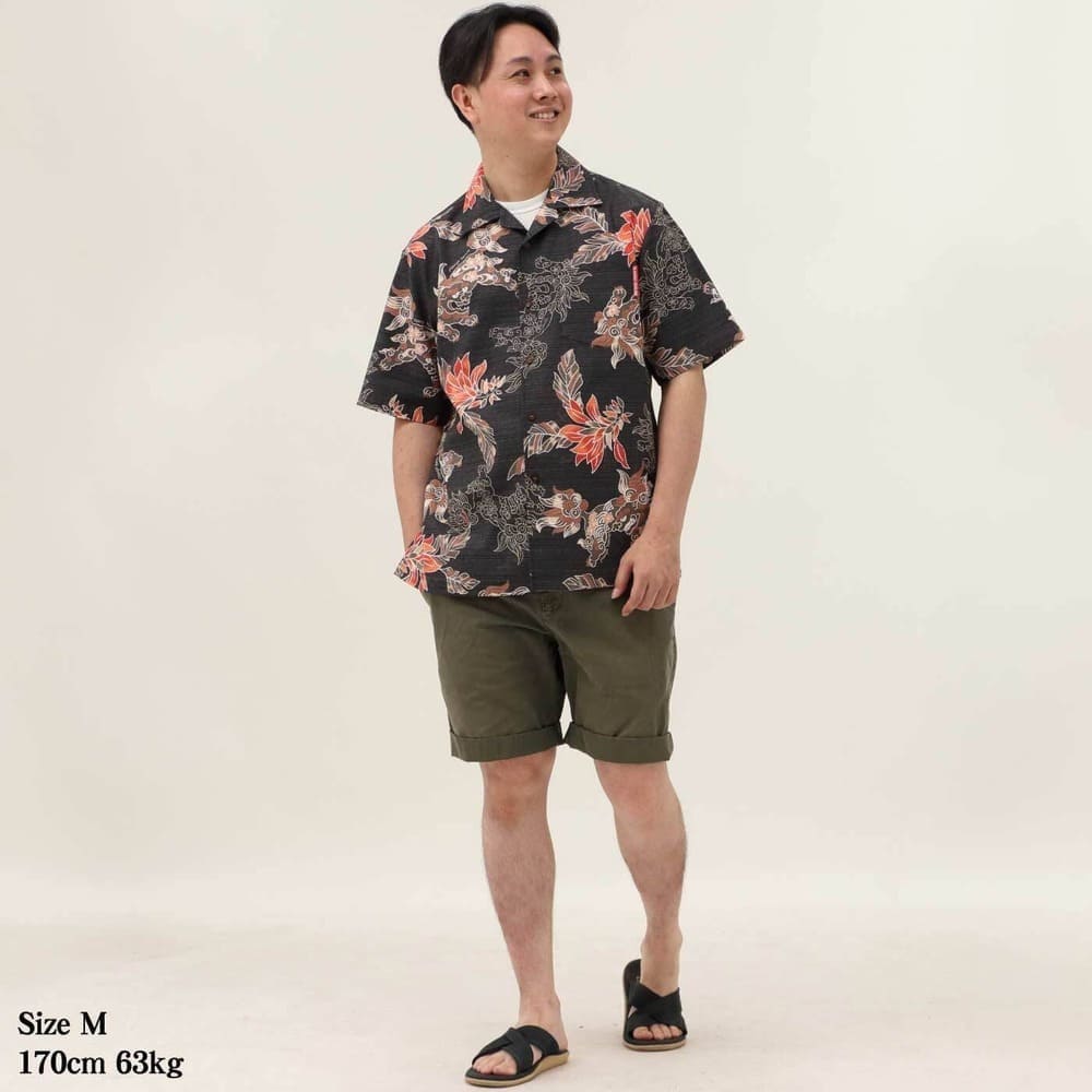 かりゆしウェア　モデル着用画像