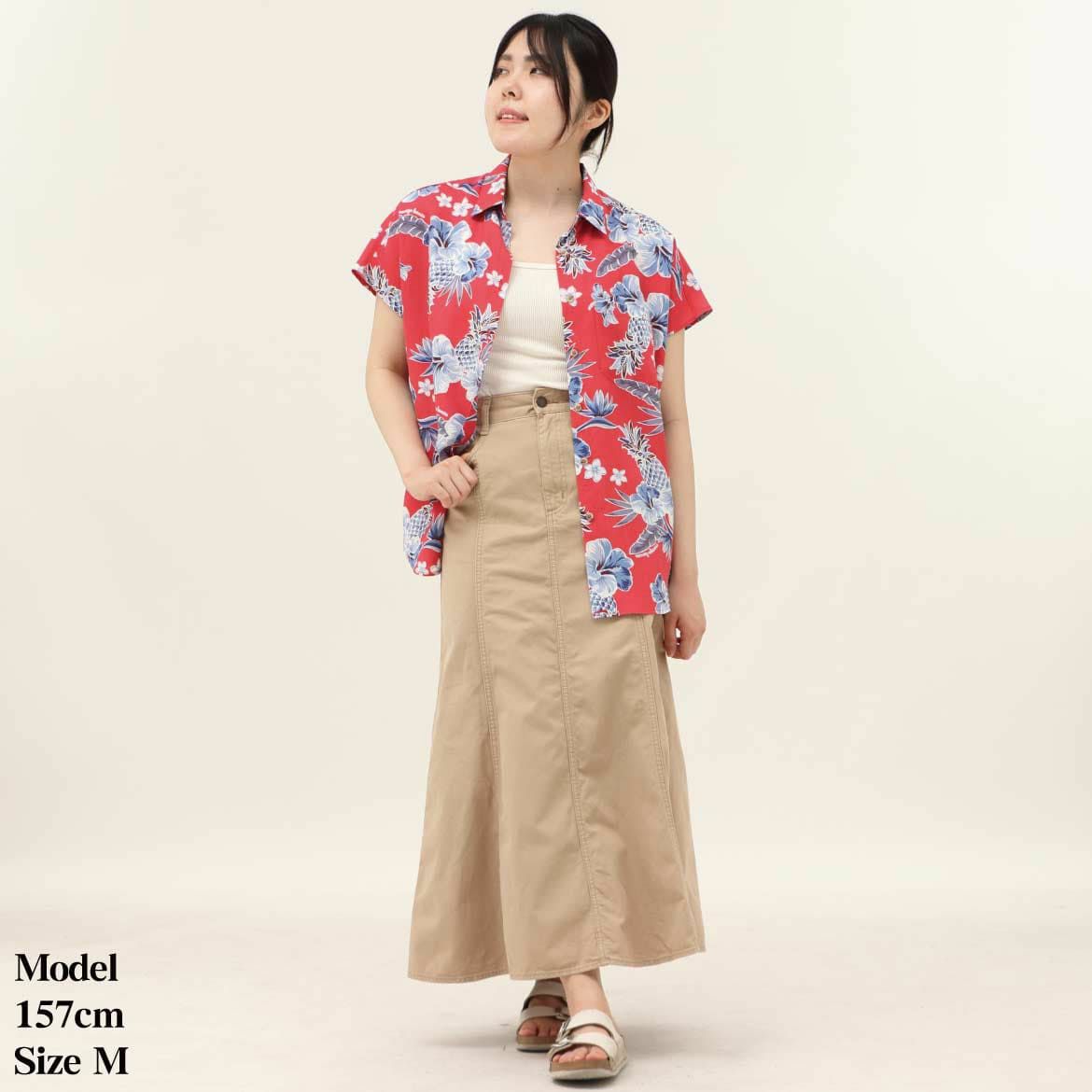かりゆしウェア　モデル着用画像