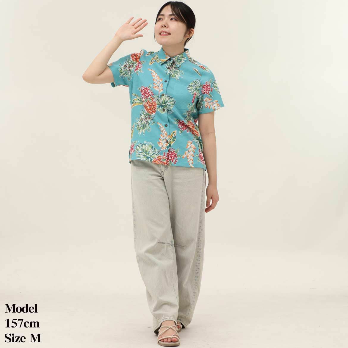 かりゆしウェア　モデル着用画像