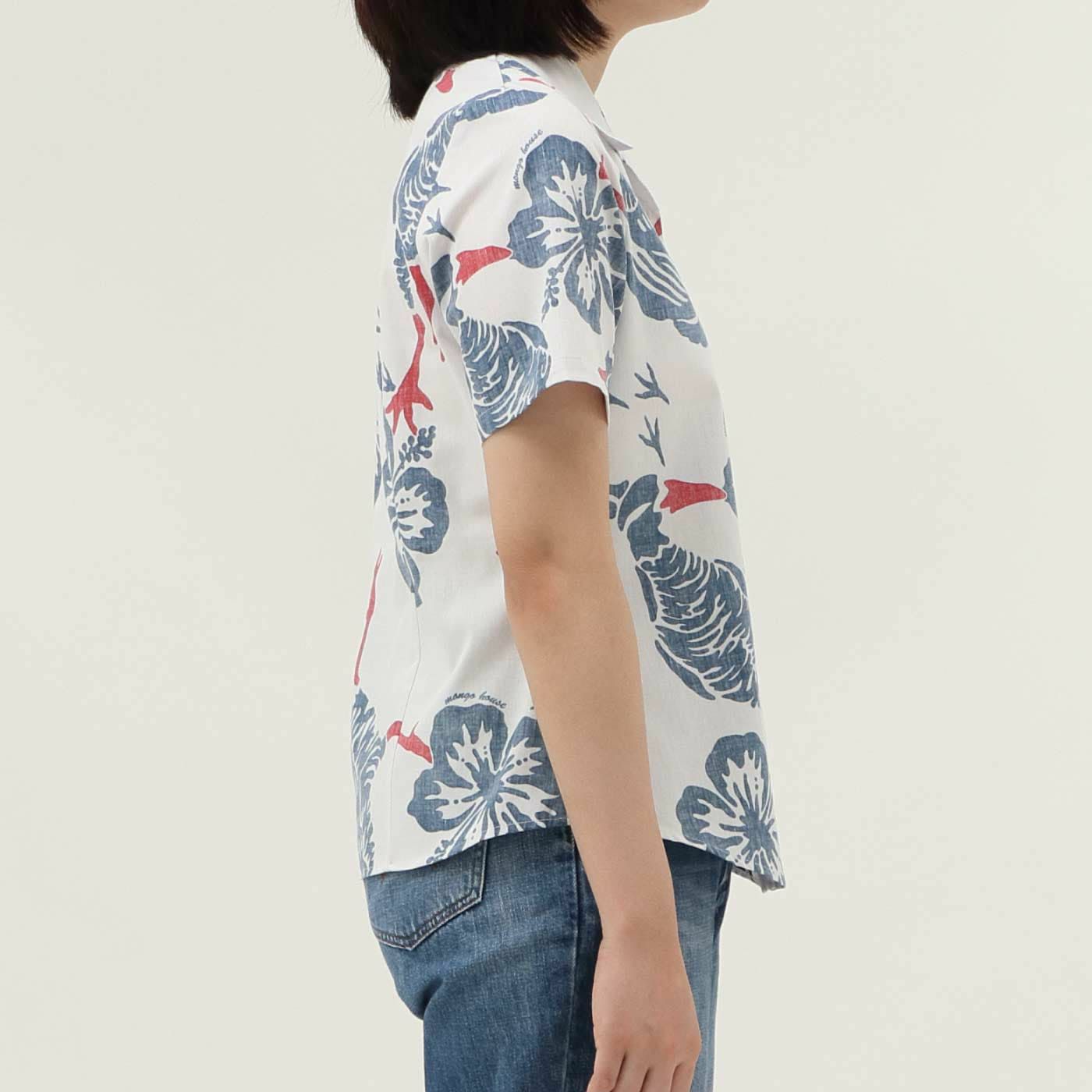 かりゆしウェアモデル着用画像