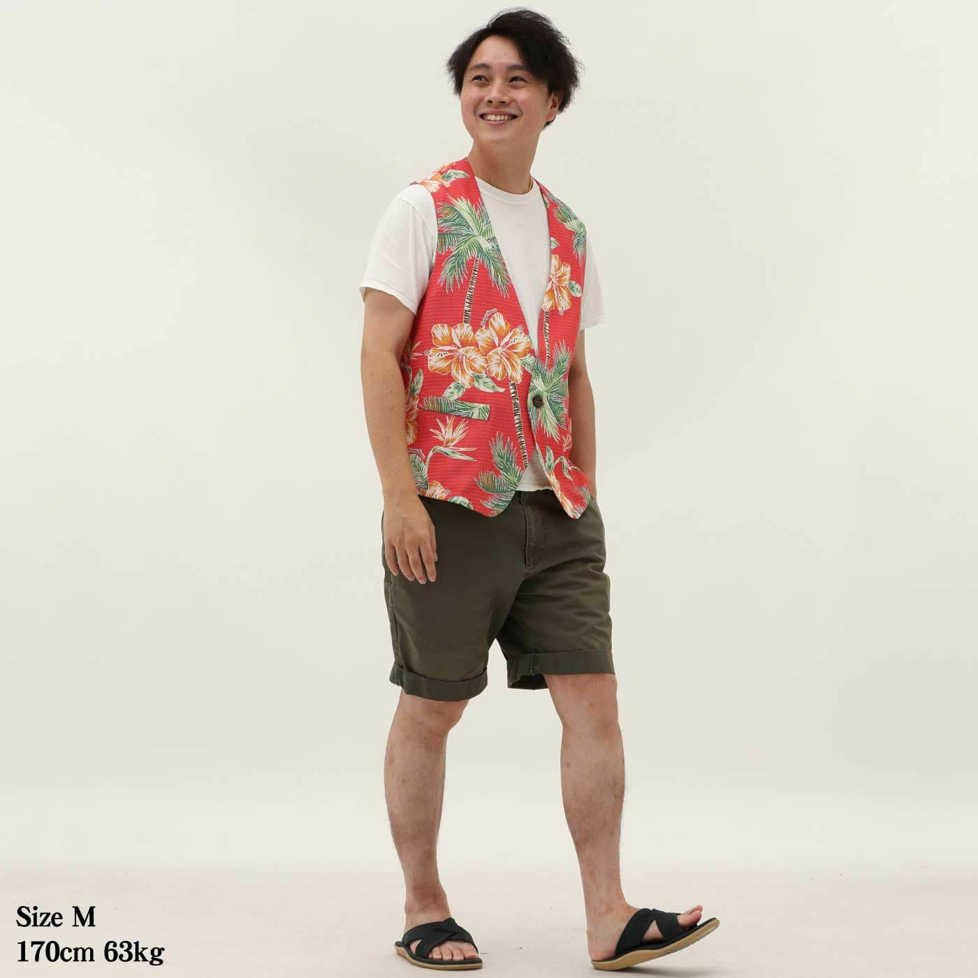 かりゆしウェアモデル着用画像