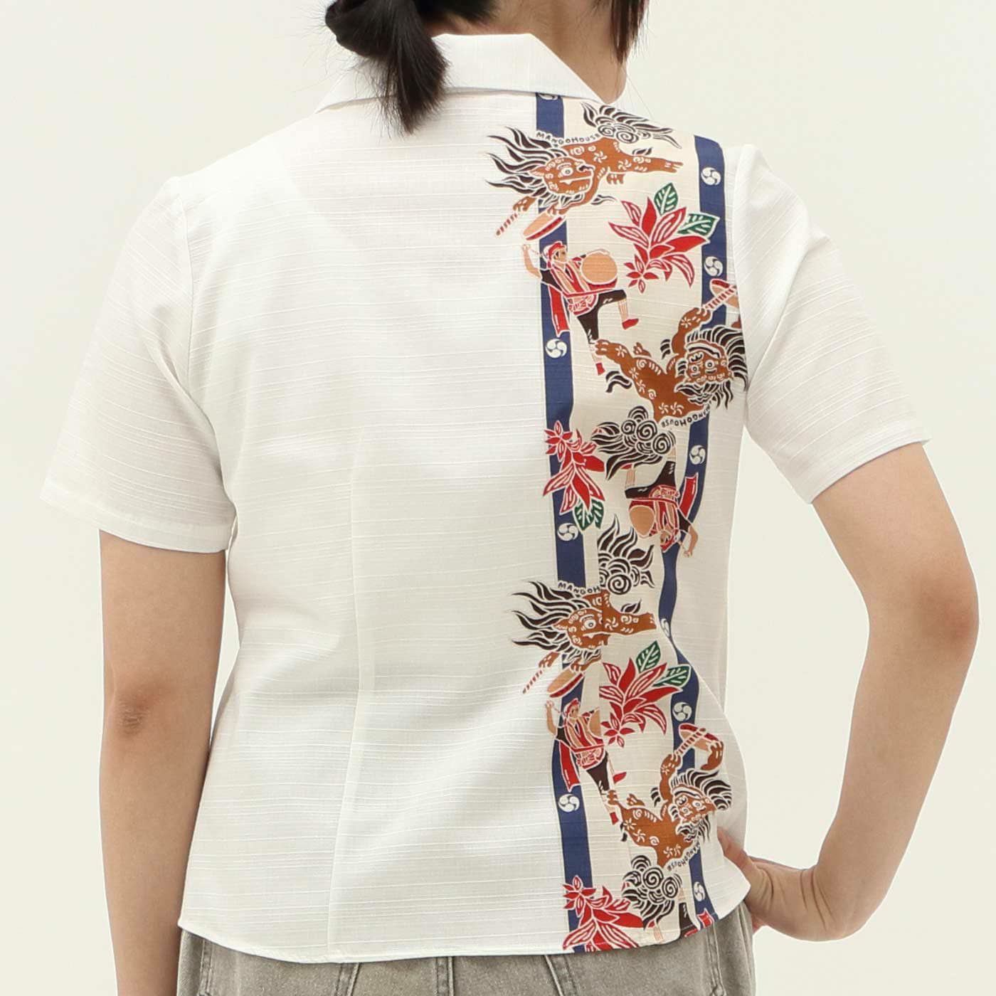 かりゆしウェアモデル着用画像